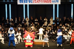 AKB48 & ジバニャンと共演!